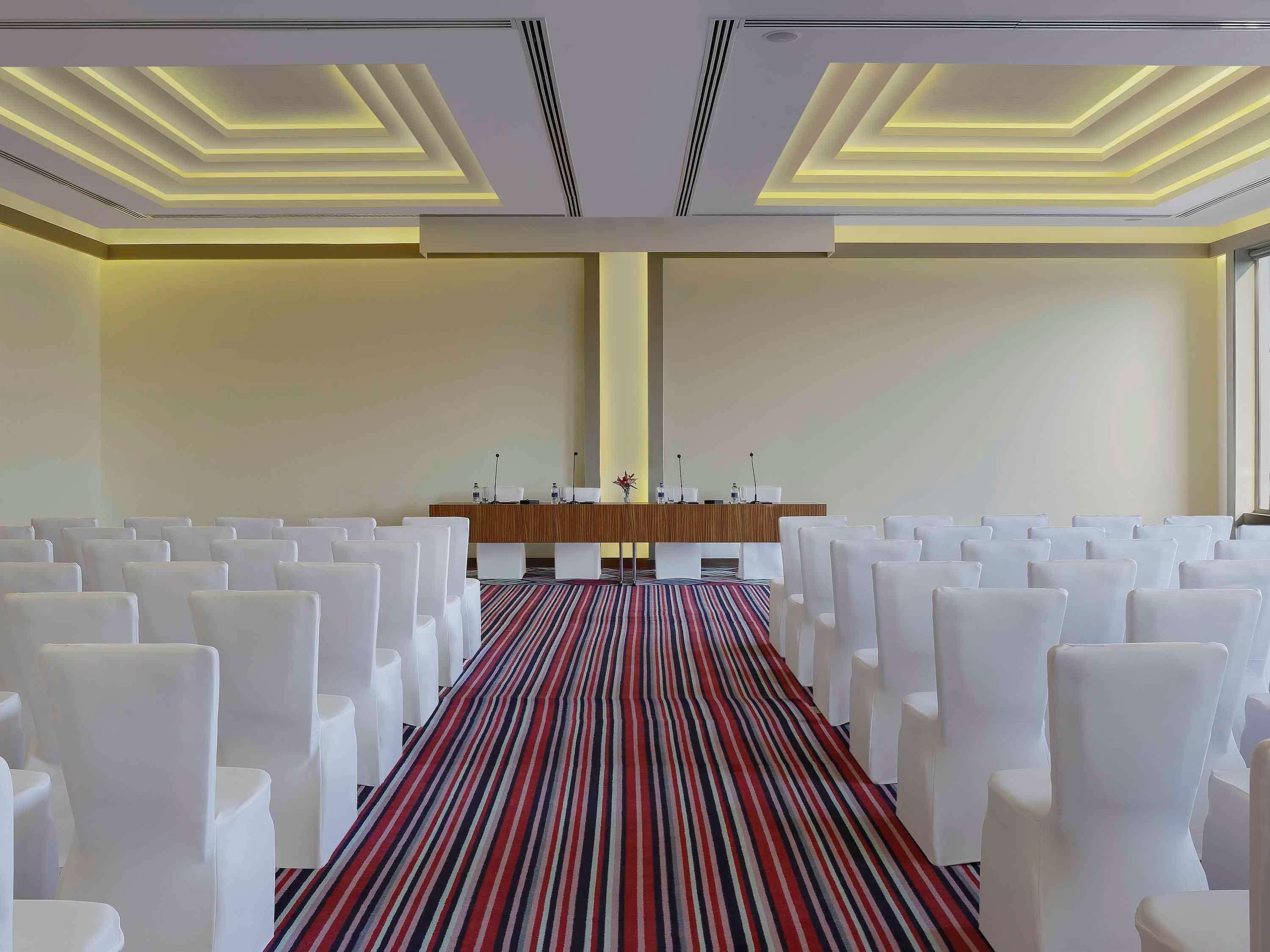 Mercure Chennai Sriperumbudur Ngoại thất bức ảnh